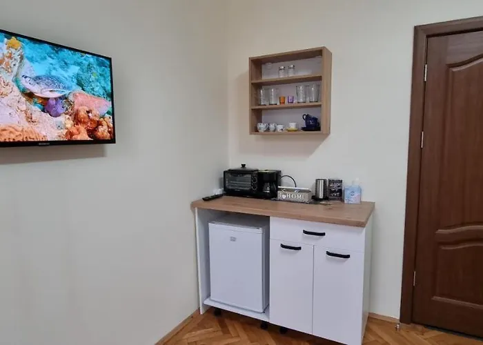 Apartahotel Happy Mood 3*