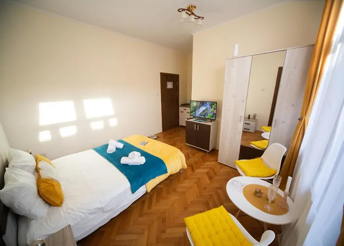 Happy Mood Aparthotel